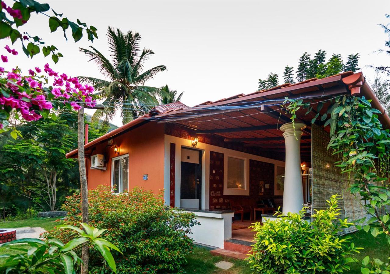 Sr Jungle Resort Coimbatore Eksteriør bilde